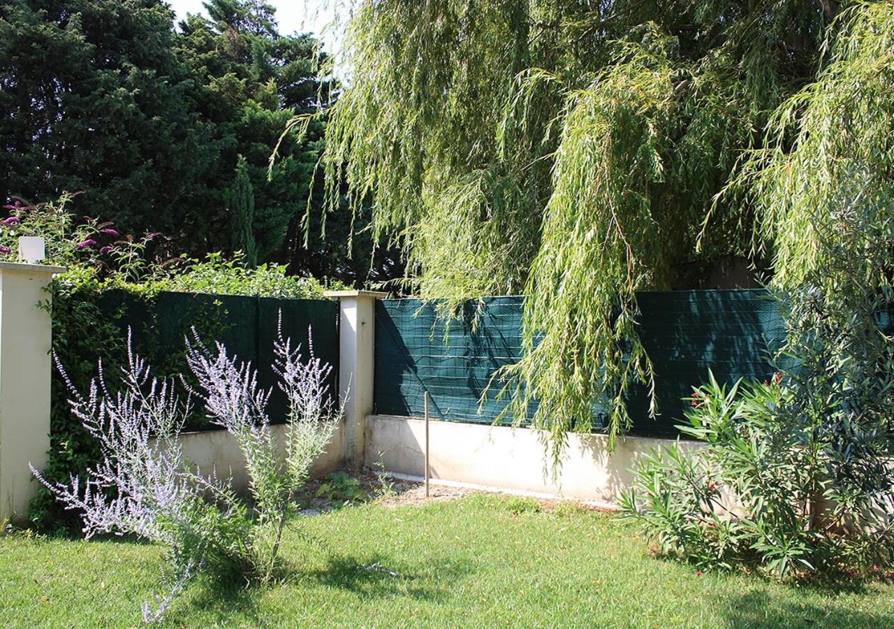 La Maison Des Invites Pernes-les-Fontaines Exteriér fotografie